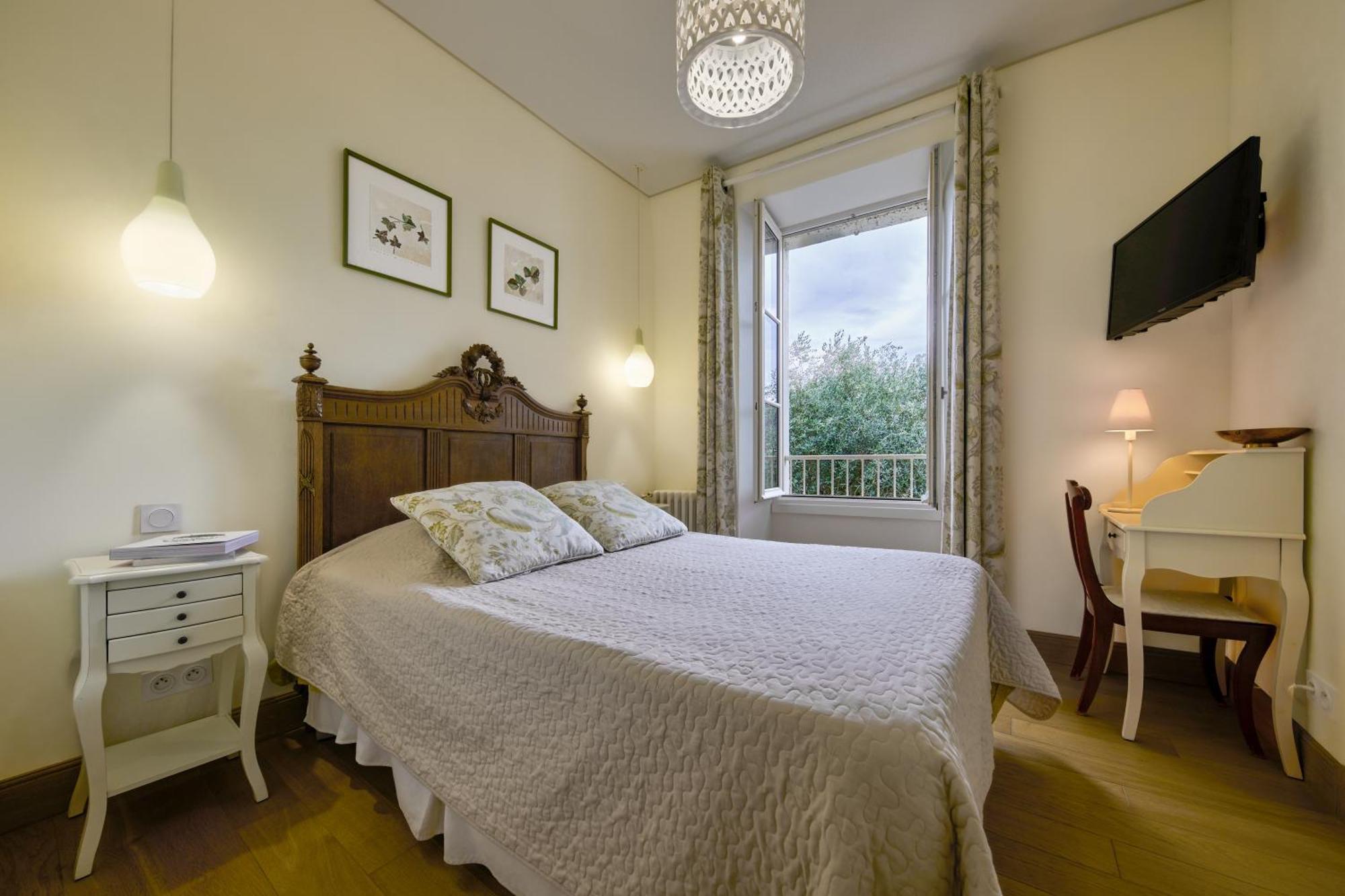 Hotel Diderot Шинон Екстер'єр фото
